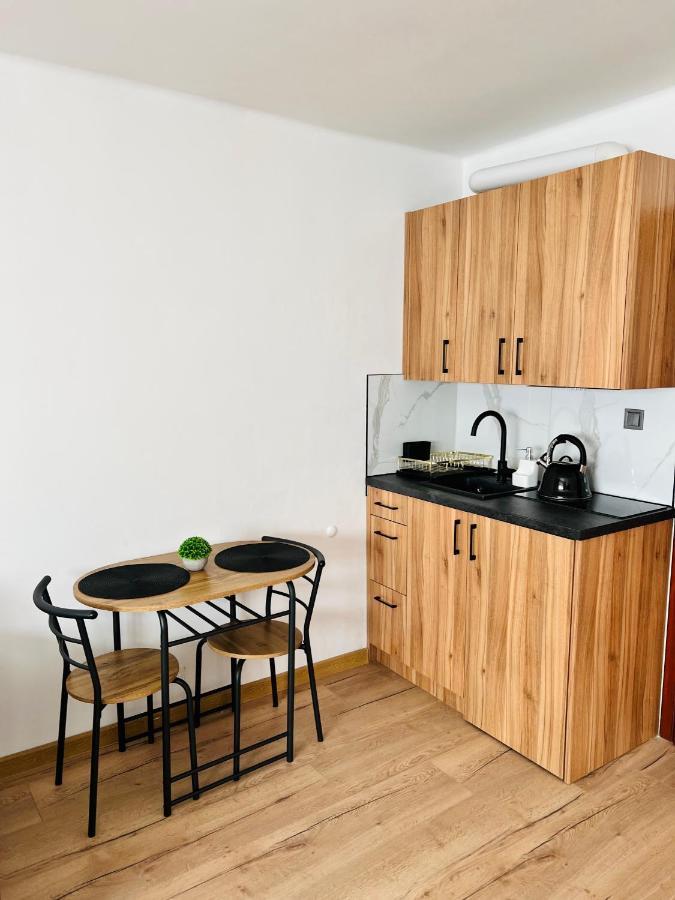 Apartamento Apartament Kolejowa 7 Nowy Targ Exterior foto